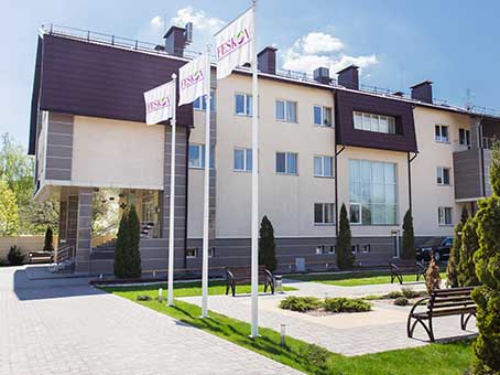 TOP 5 surrogate clinics in Ukraine picture