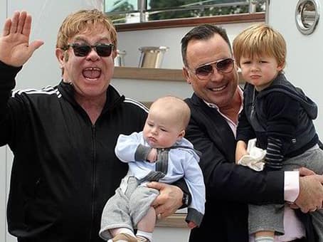 Elton John kids adopted foto Elton John kids adopted picture